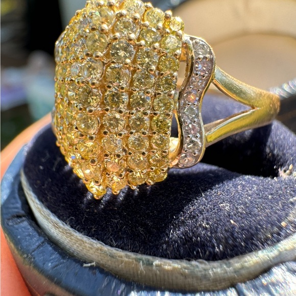 1.00ctw solid 10k gold genuine yellow diamond ring high end - Picture 4 of 16